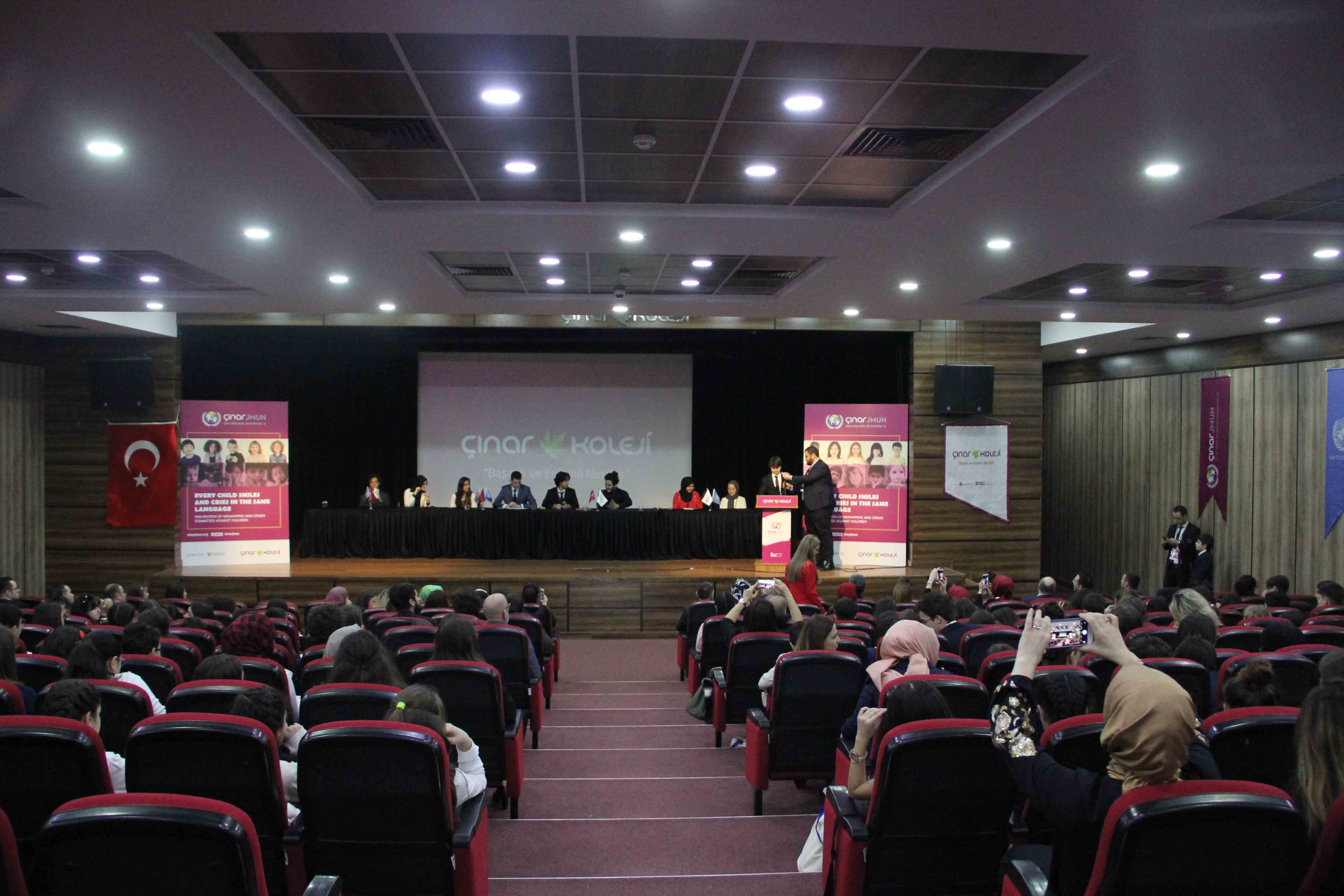 Geleceğin Genç Diplomatları ÇINARJMUN’19’da