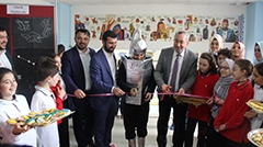 Makro Alemlere Yolculuk